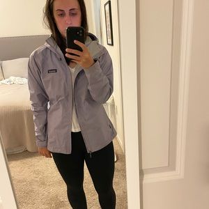 Women’s lavender Patagonia rain jacket